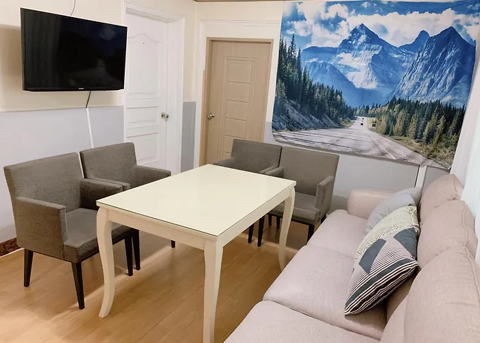 アパート 10, Near Hongik Univ, 2 Shower Rooms, Big House ソウル特別市